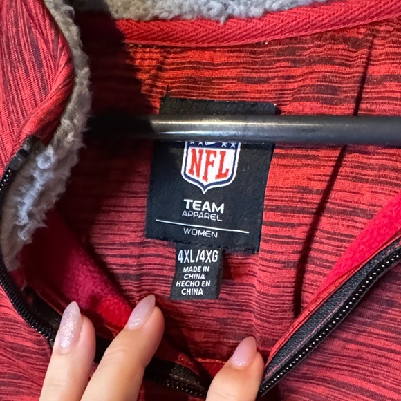 NWT women’s ATLANTA FALCONS Red Quarter-Zip Sweater pullover - Picture 3 of 4
